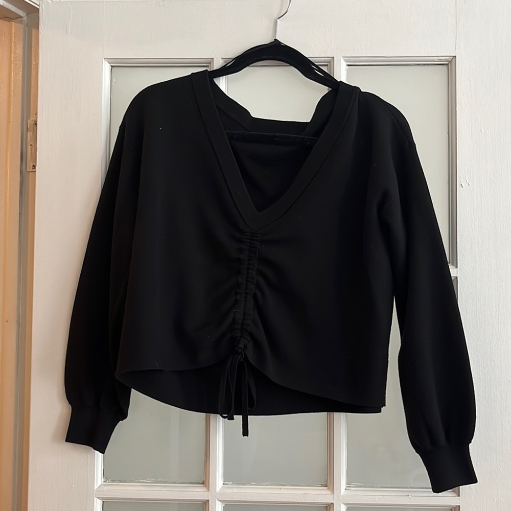 Alice + Olivia cropped black cardigan